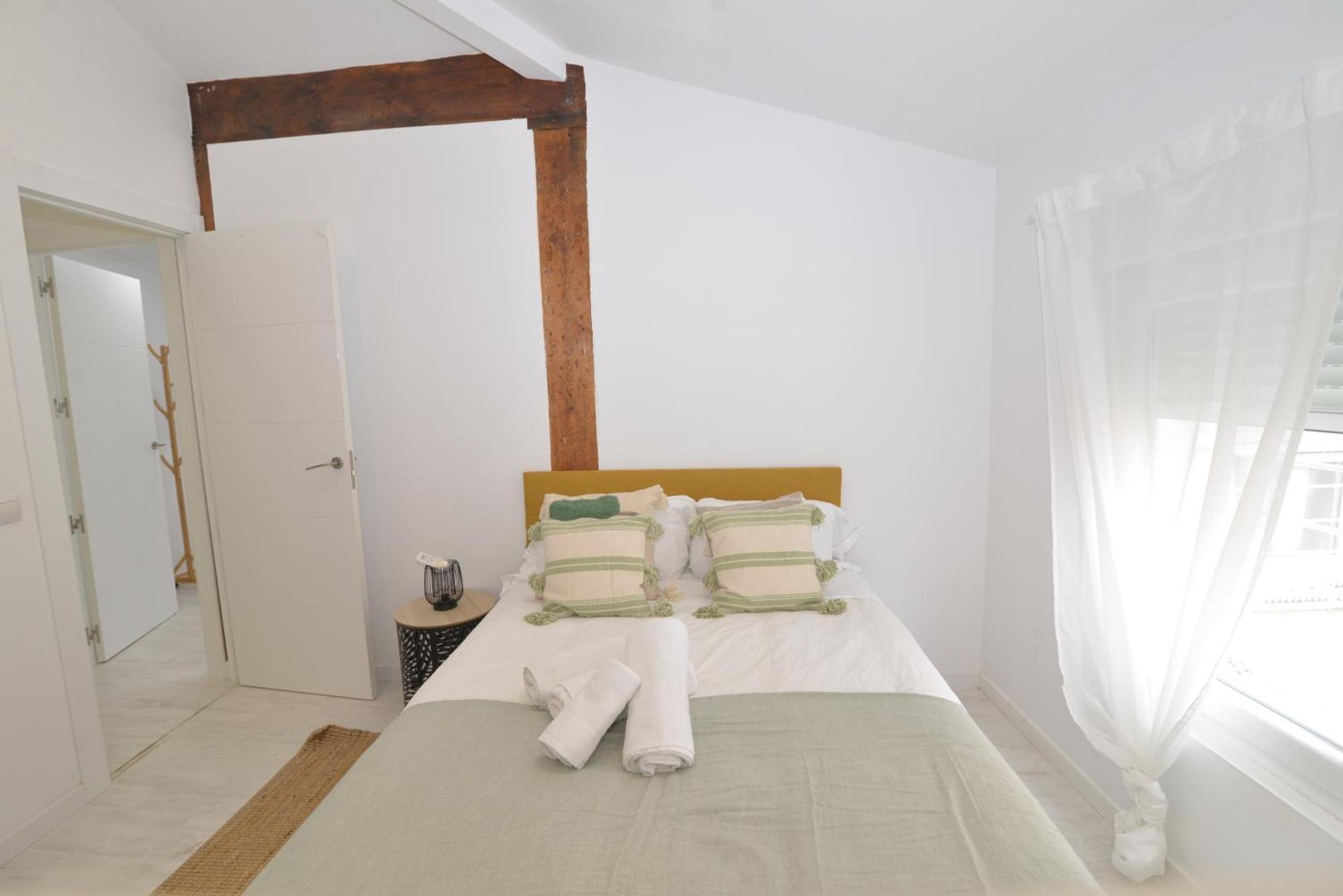 El Apartamento De San Cisneros By Just-Room Santander Esterno foto