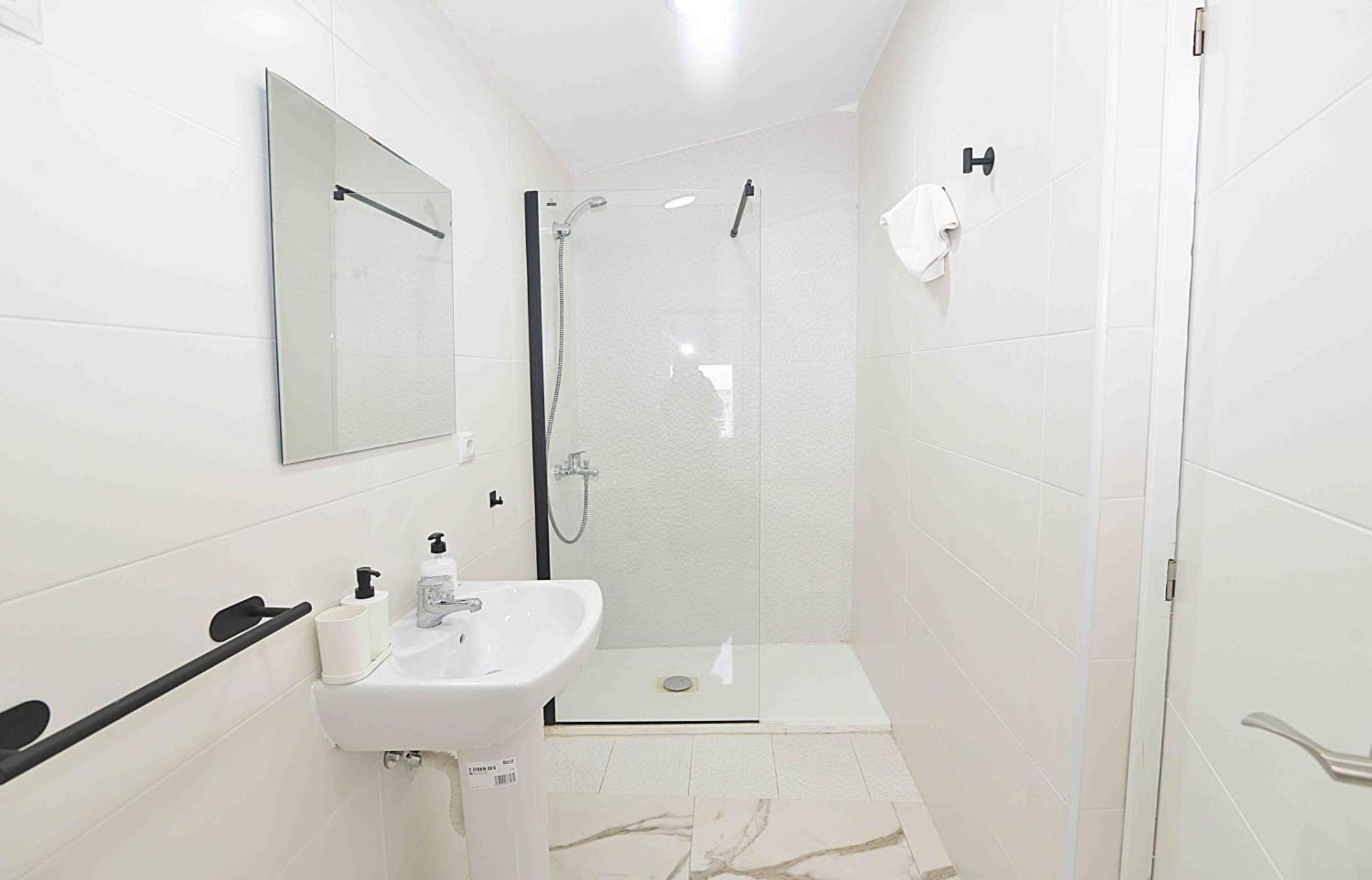 El Apartamento De San Cisneros By Just-Room Santander Esterno foto