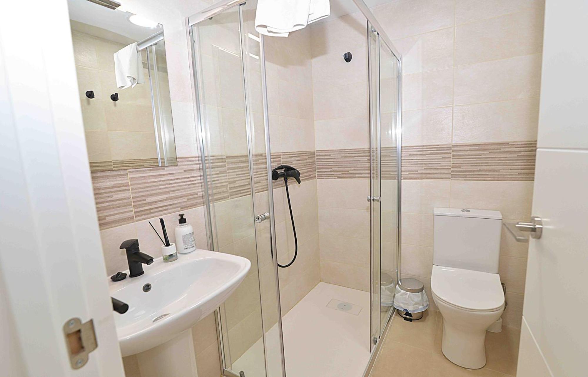 El Apartamento De San Cisneros By Just-Room Santander Esterno foto